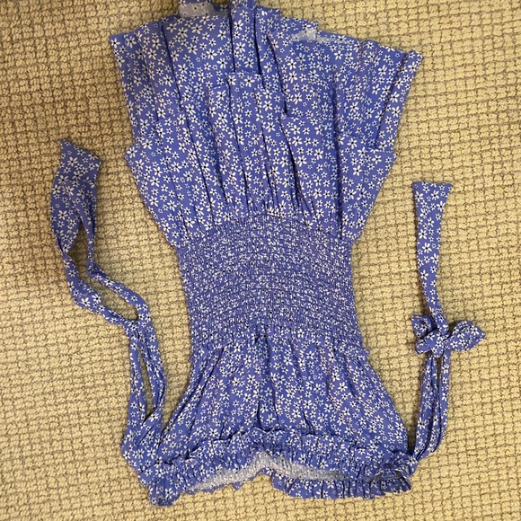 Blue Life floral romper from Planet Blue size S! - Picture 4 of 5